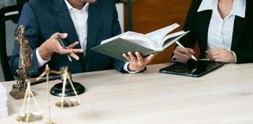 Consejos de un Abogado: Guía para Enfrentar Asuntos Legales con Éxito