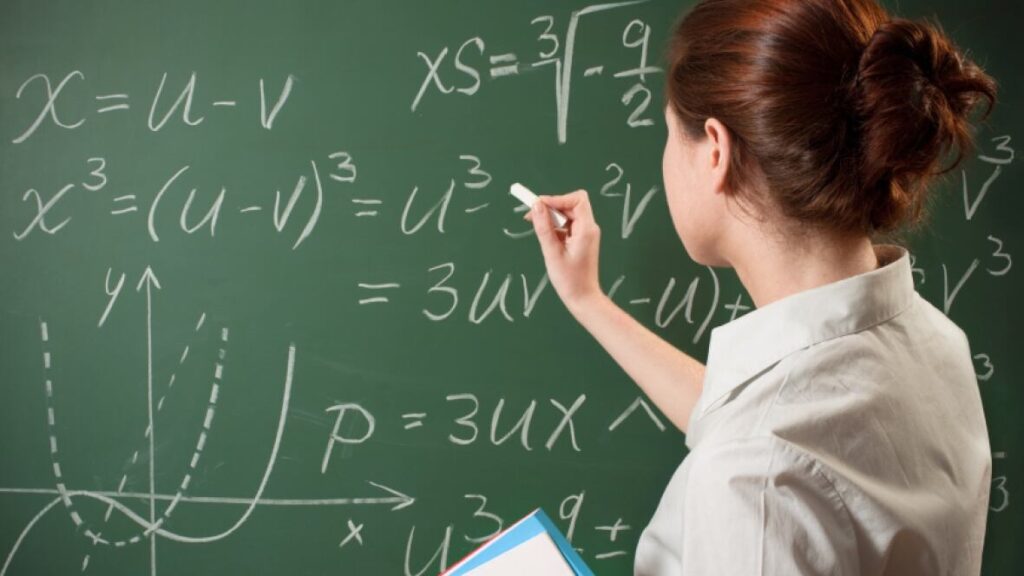 Christina Orlando: La Profesora de Matemáticas de Quebec y su Impacto en la Educación